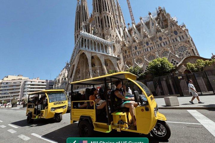 Experience Barcelona with Private Tuk Tuk Tour