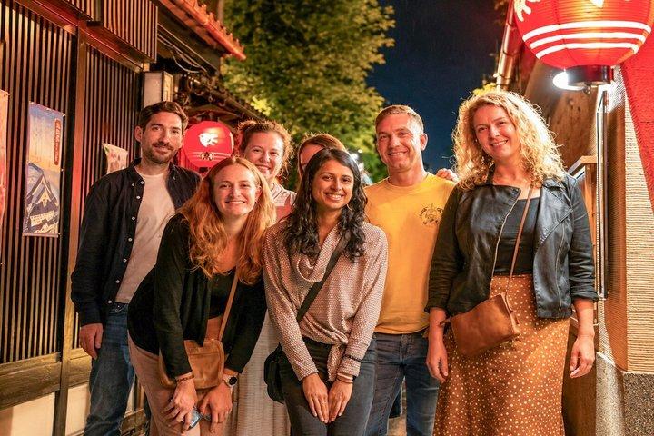 Kyoto: Kawaramachi Local Bar & Izakaya Crawl Tour