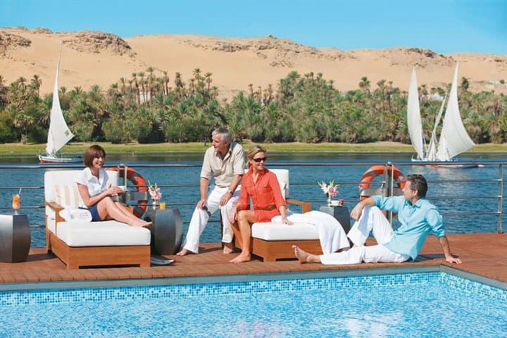12 Days Classic Egypt Tour with Nile Cruise and Red Sea Stay Everything Included