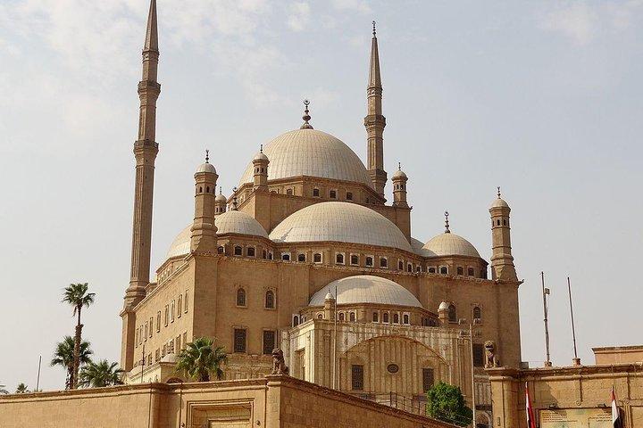 Private Two days tour in Cairo,Pyramids and the old City