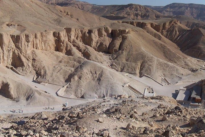 Private Luxor Guided Day Tour Valley of the Kings with Karank and Luxor Temples