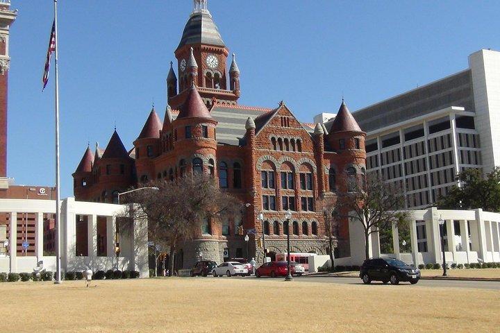 75 Min Dallas City Highlights Tour