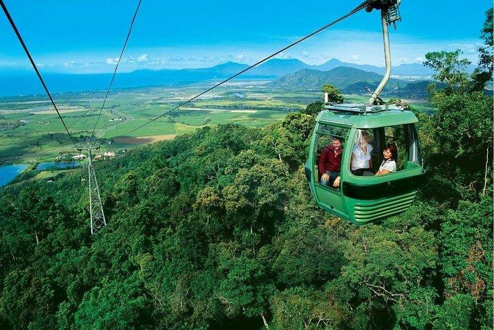 Port Douglas: Kuranda tour with Skyrail or Scenic Train