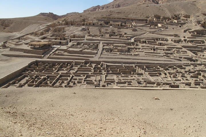 Private Tour to Madinat Habu, Valley of Nobles, Deir el Medina