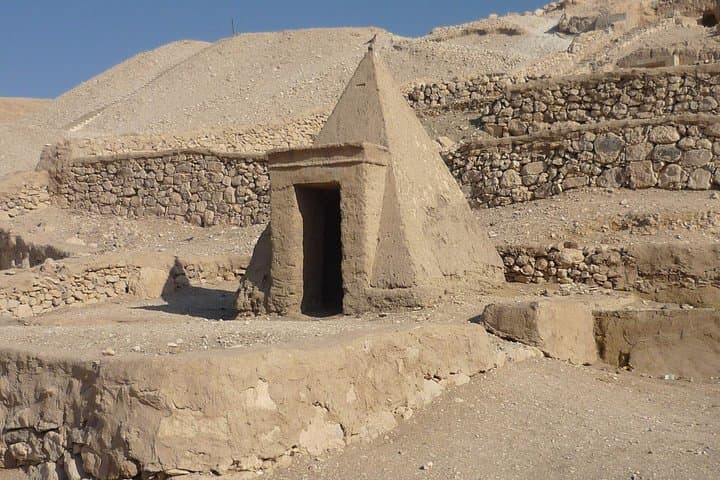 Private Tour to Madinat Habu, Valley of Nobles, Deir el Medina