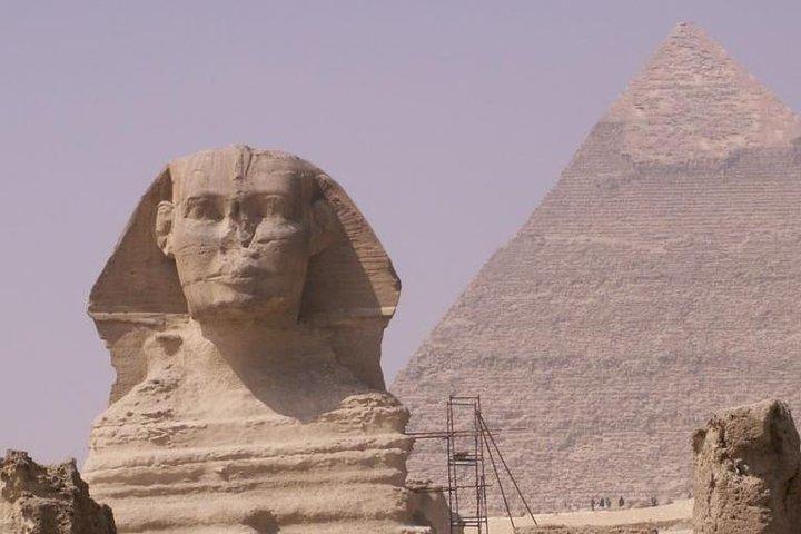 4-Hour Private Guided Trip to Giza Pyramids and Sphinx from Cairo