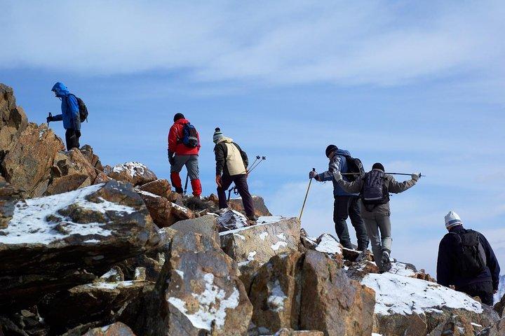 5 Days Mount Kenya Trekking Through Sirimoni-Chogoria Route