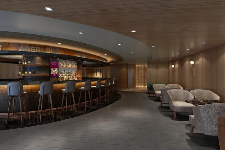 Hong Kong International Airport Plaza Premium First