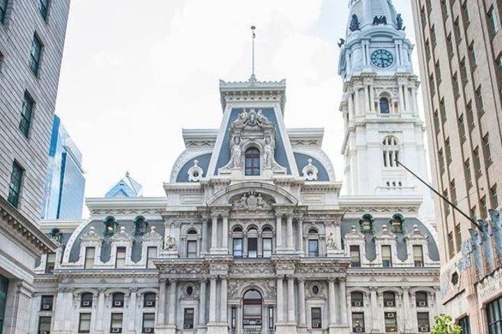 Philadelphia Hop-On Hop-Off Sightseeing Tour by Open-top Bus