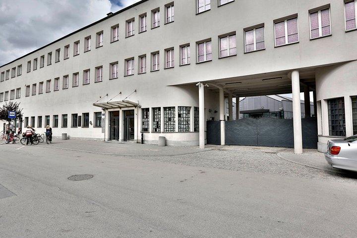 Guided Tour to Auschwitz Birkenau & Schindler Factory with PickUp