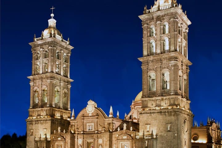 Val'Quirico And The City of Angels Puebla From Mexico City