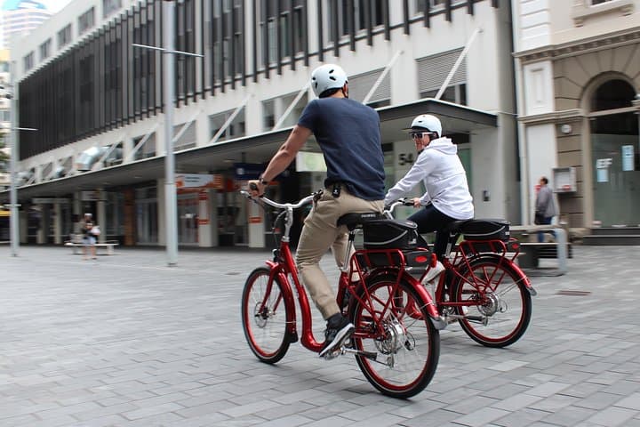 The Classic: our most popular electric bike tour of Auckland's Highlights