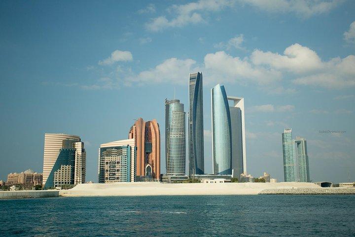 Abu Dhabi Tour from Dubai With Gold Coffee At Emirates Palace
