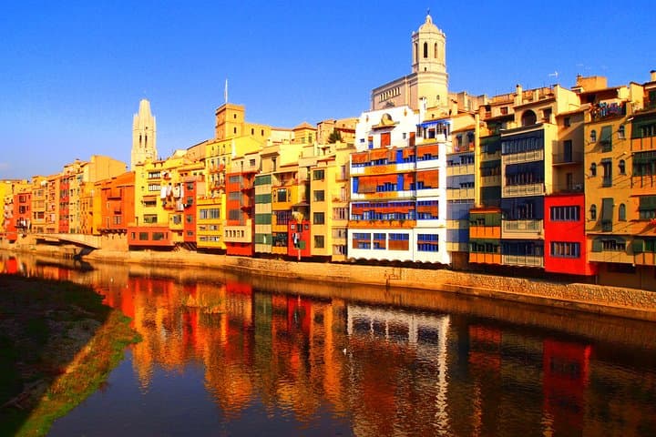 Costa Brava and Girona Small Group Easy Hike from Barcelona