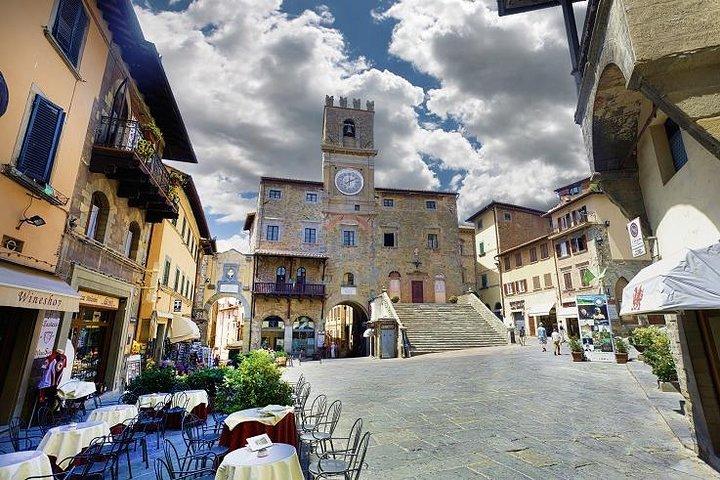 Private tour from Florence to Cortona and Arezzo