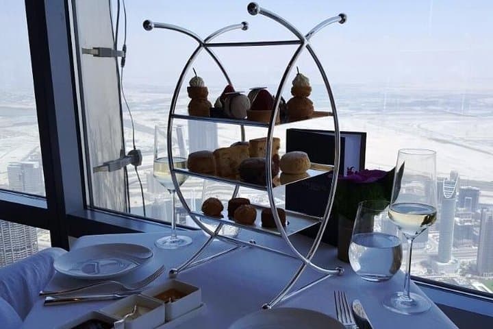 Atmosphere Burj Khalifa High Tea Experience with Private Transfer