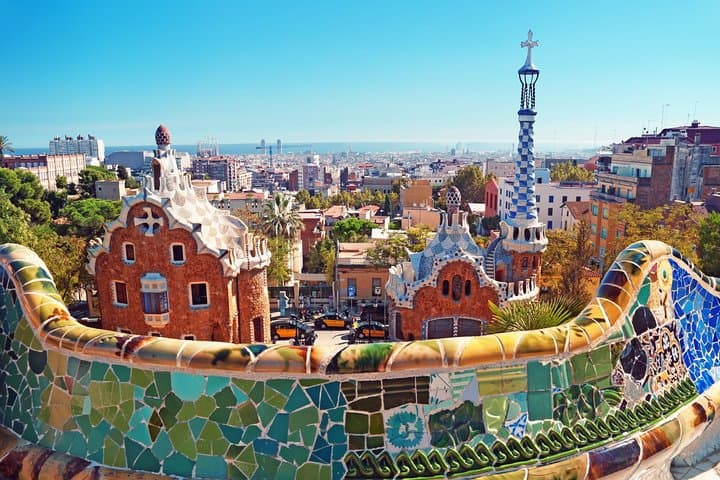Park Guell and Sagrada Familia Tour in Barcelona