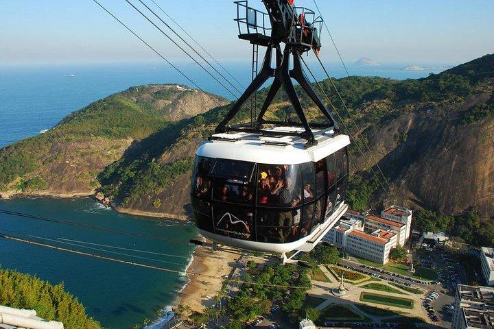 Private Half Day Tour to Christ the Redeemer and Sugarloaf