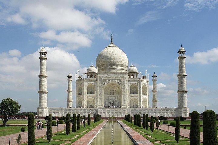 Same-Day Taj Mahal Tour: Full Story of the Mughals ( Dehli - Agra - Dehli )