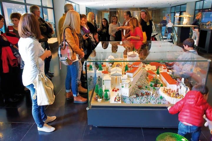 Acropolis Museum Guided Tour