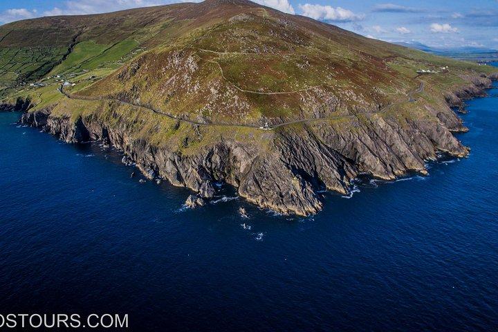 Full-Day Tour of the Dingle Peninsula, Slea Head, and Inch Beach