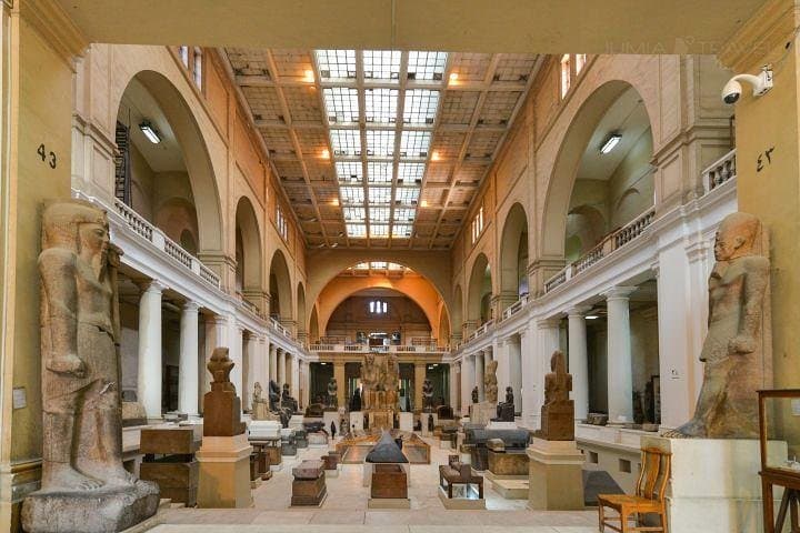 Private Cairo Egyptian Museum Tour with Lunch