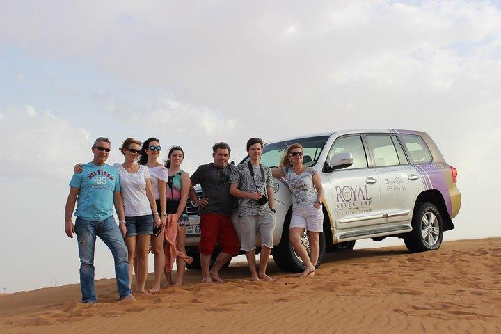 Dubai Desert Safari with BBQ And 4W Land Cruiser Dune Bashing Experience