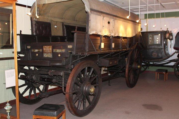 Pretoria City Tour and Cullinan Mine Tour from Johannesburg