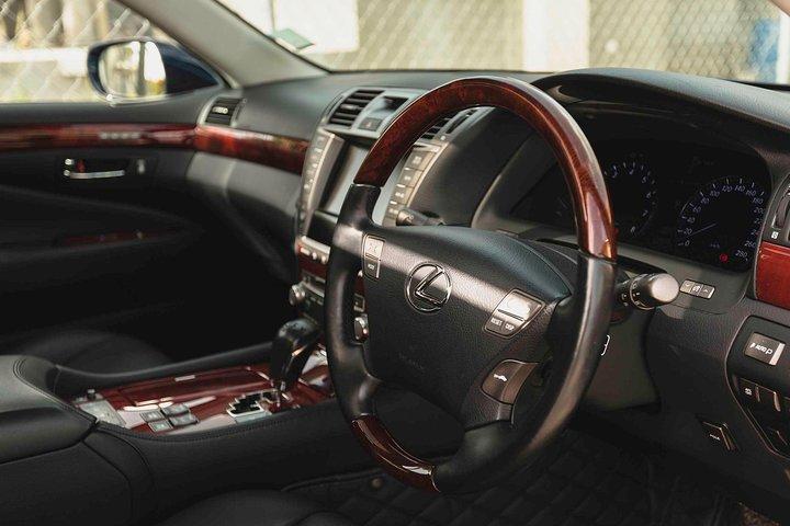 Private Luxury Transfer - Round Trip (Hewanorra International Airport UVF)