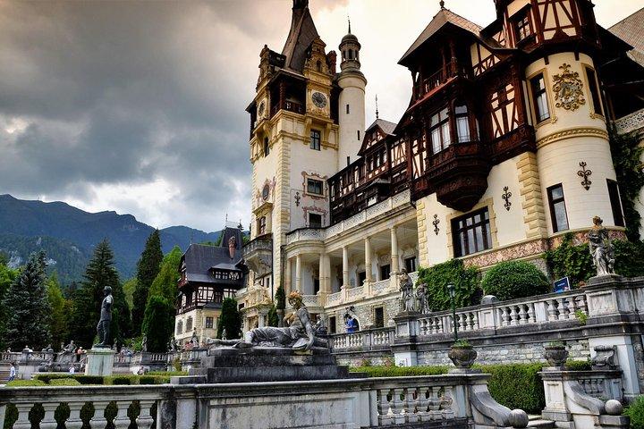 Day trip to Transylvania with an expert tour guide