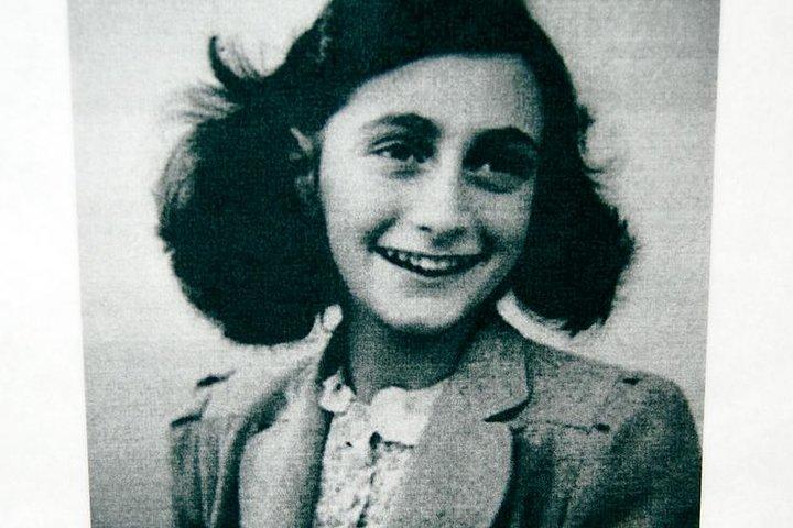 Private Tour: Anne Frank Walking Tour of Amsterdam