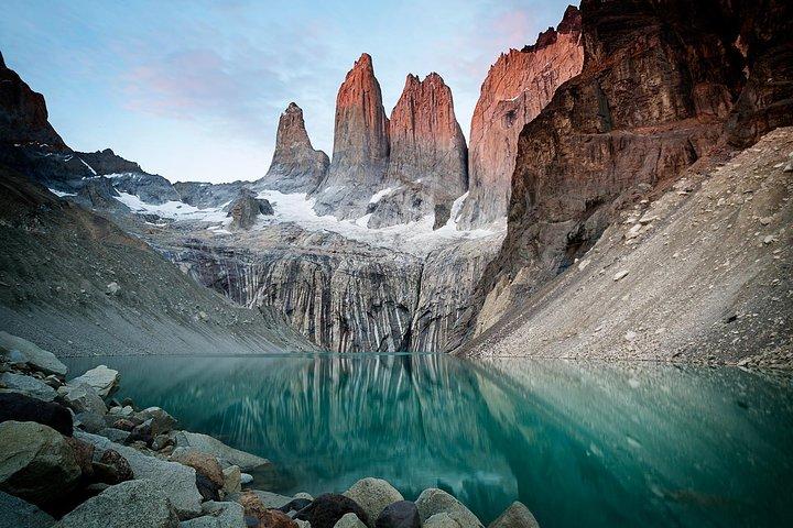 Shared transfer minibus Puerto Natales (CL) to El Calafate (ARG)