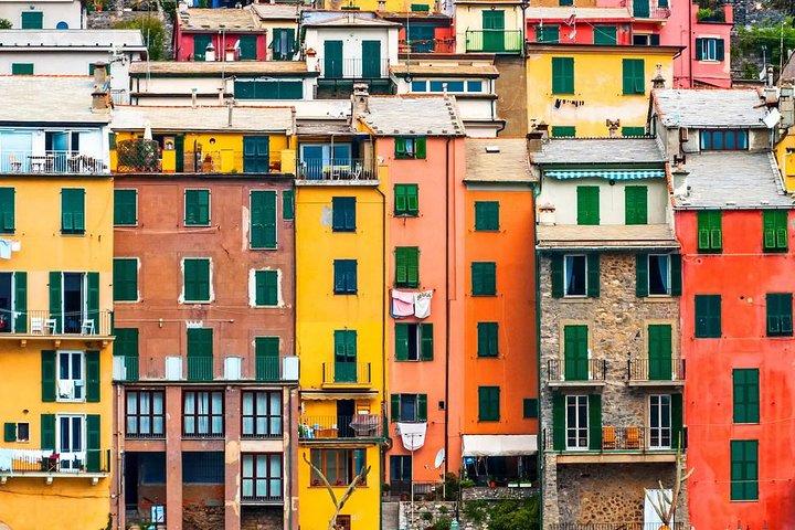 Cinque Terre Private Tour by Minivan and Ferry-Boat from La Spezia