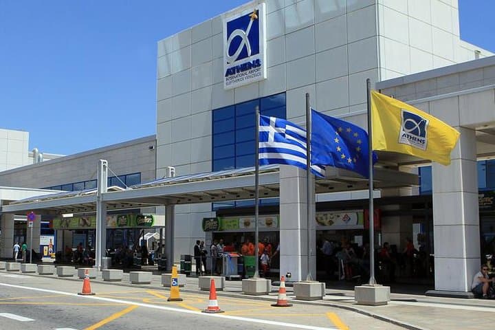 Pireaus Port to Athens Airport Private Transfer