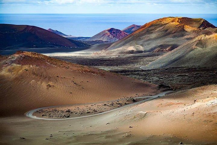 Lanzarote South Tour with Timanfaya Entrance