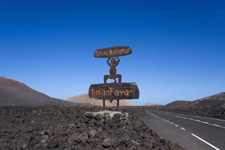 Lanzarote South Tour with Timanfaya Entrance