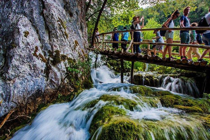 Zadar to Plitvice lakes: Guided tour with pre-booked tickets