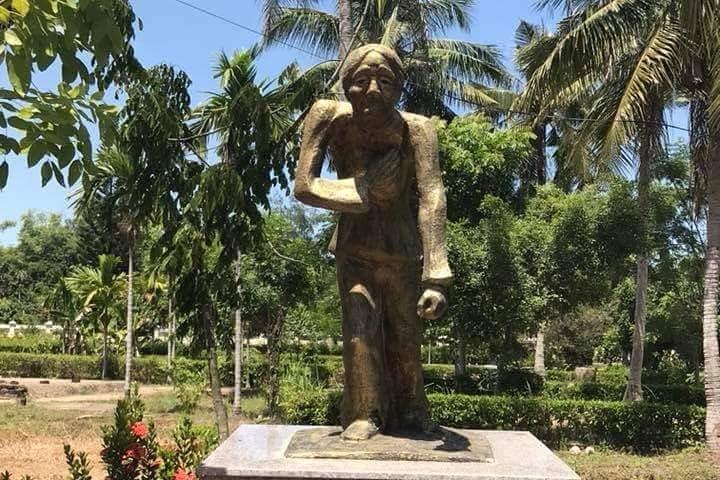 MY LAI MASSACRE Tour from Hotel in Da Nang City or Hoi An City ( Private Tour )
