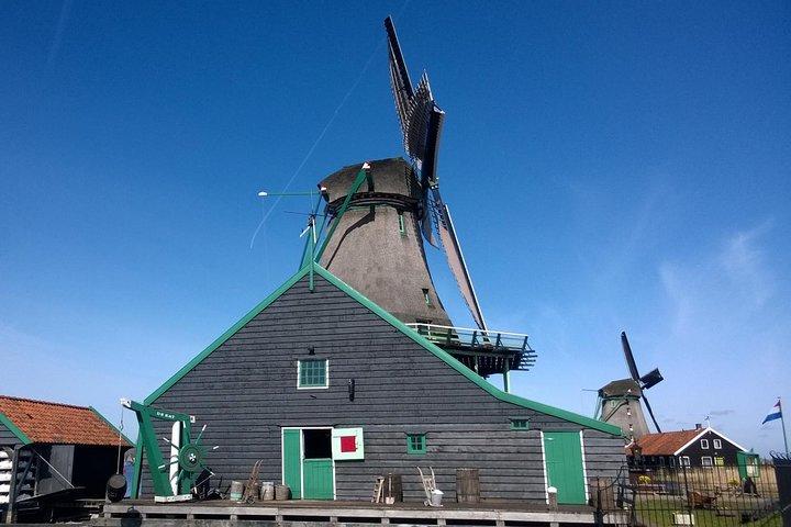 Keukenhof, Zaanse Schans Windmills Private Tour with Lunch