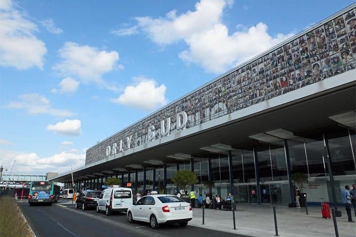 Paris Private transfer Orly Airport to Paris City