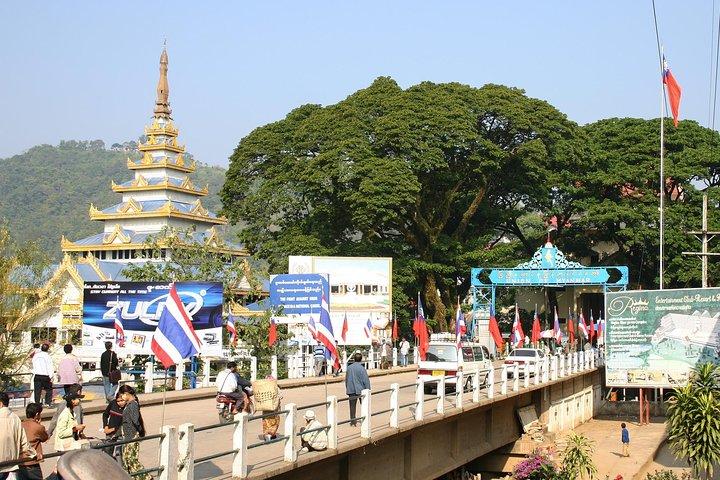 From Chiang Rai: Hill Tribes & Golden Triangle Full Day Tour