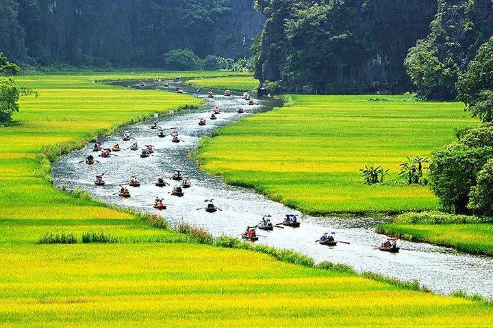 Classic Hoa Lu Tam Coc One Day tour depart from Hanoi Old Quarter