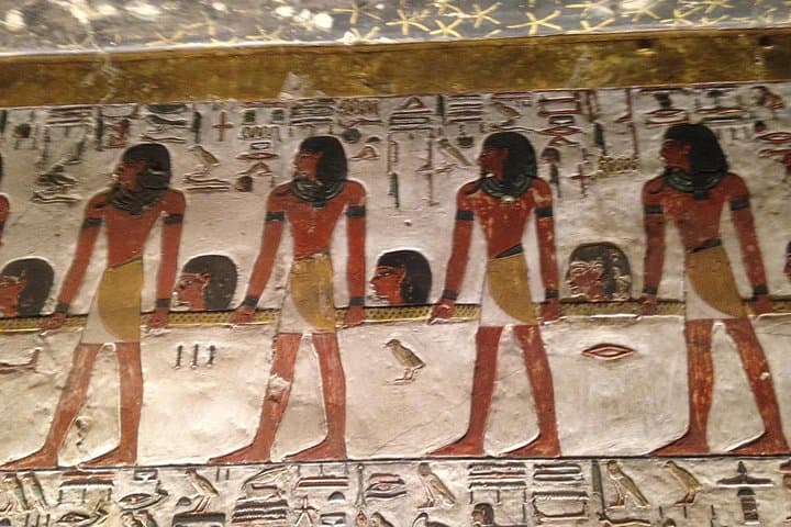 Private Tour: Valley of the Kings – Tombs of Seti I & King Tut