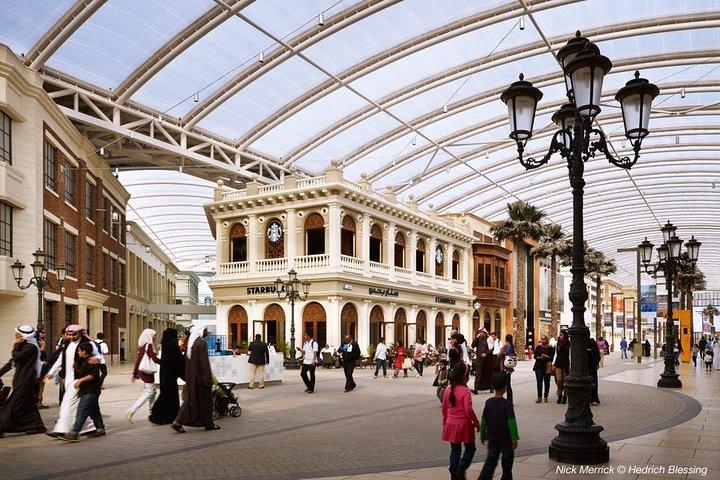 Kuwait City Heritage Souq & Modern Shopping Malls Tour