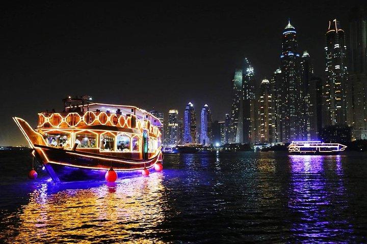 Dubai Marina Cruise with Buffet Dinner