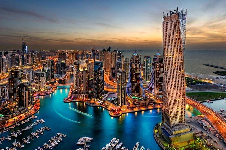 Dubai Marina Cruise with Buffet Dinner