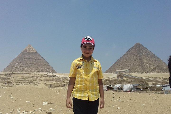Half Day Trip to Giza Pyramids and The Sphinx with Entrance Fees Included