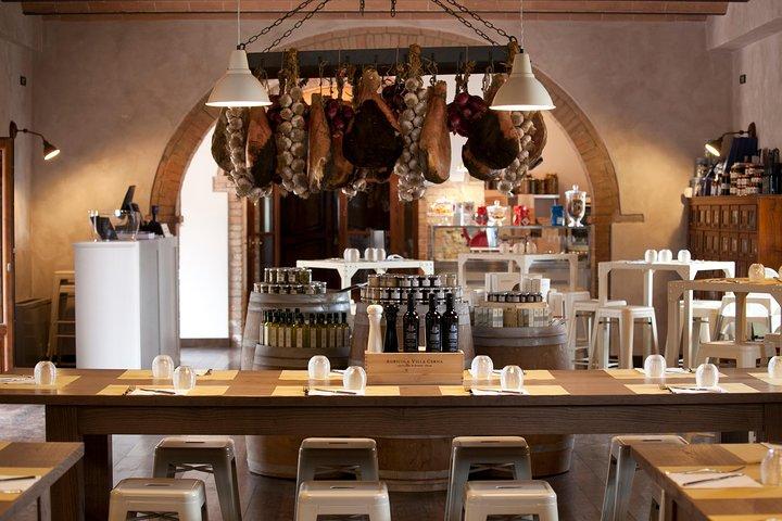 Siena countryside: cooking class in an exclusive estate