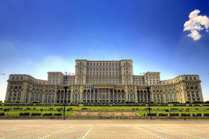 Bucharest: Communism, Revolution & City Highlights Tour
