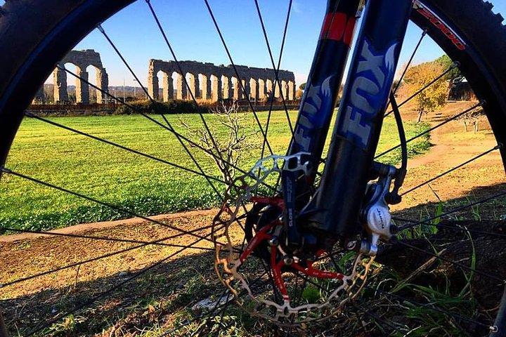 Ancient Appian Way and Roman Countryside E-Bike Tour